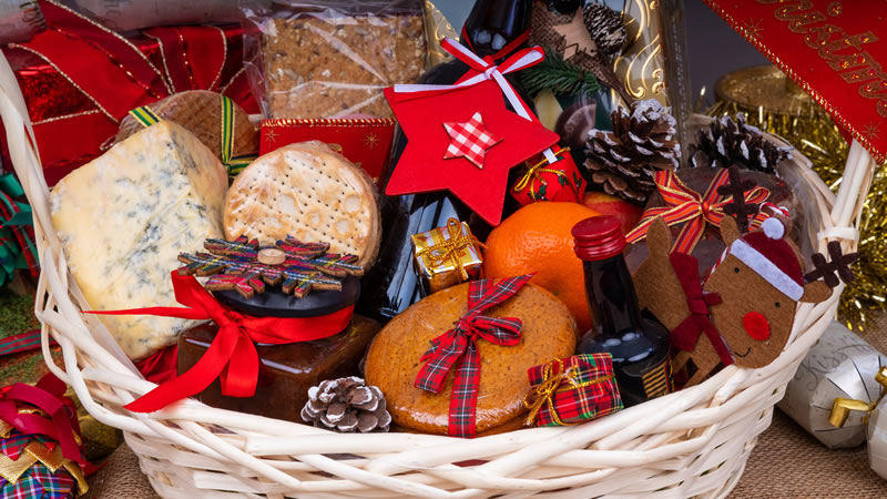 All You Need To Know About Christmas Hampers