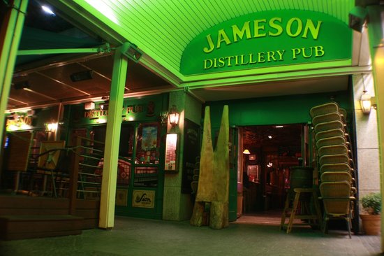 Jameson’s Menu Prices, History & Review