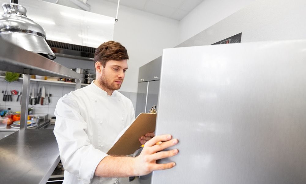 3 Signs You Should Replace Your Commercial Fridge