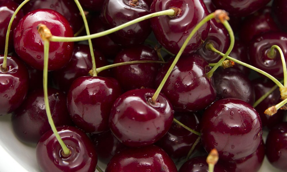 4 health Benefits of Cherries